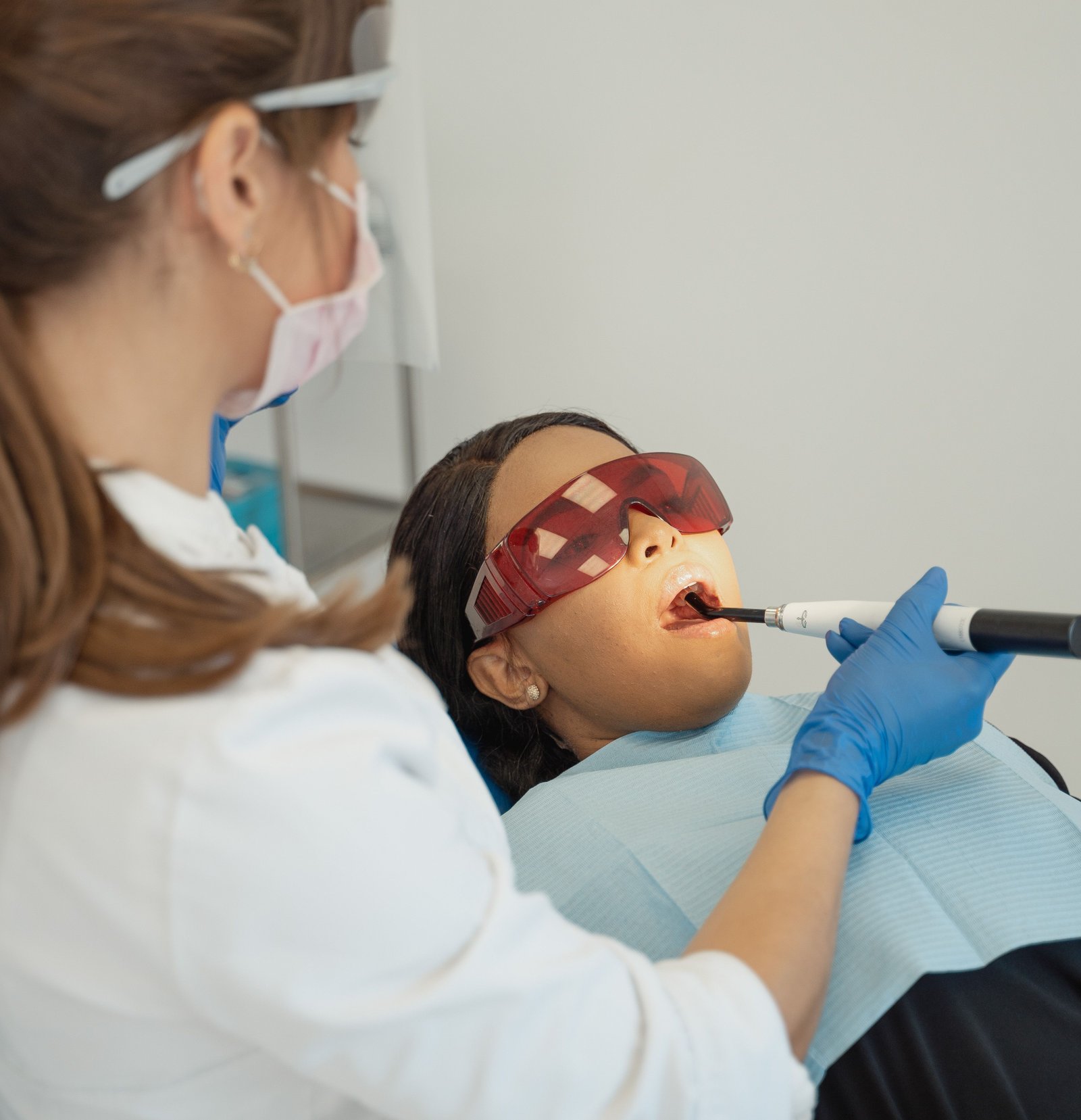 Clinical oral examination imagery